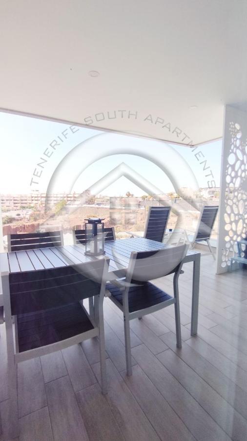 Paradise Ocean Suite Адехе Экстерьер фото